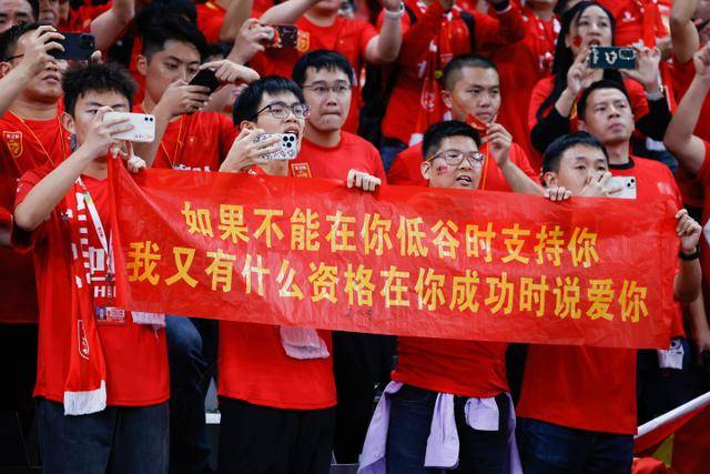 维尼修斯与贝林厄姆续约，姆巴佩面临困境