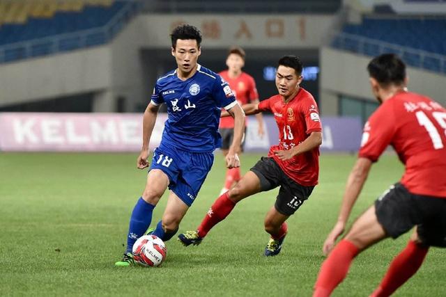 邓兆尊透露祥嫂骨灰情况 称王贤志或因谎言离港